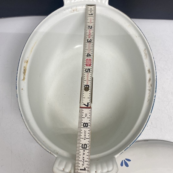 Dru Holland Enamel Cast Iron Blue Tulip Covered Casserole Dish 4176-24 - Picture 12 of 17